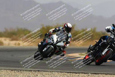 media/Apr-10-2022-SoCal Trackdays (Sun) [[f104b12566]]/Turn 15 (145pm)/